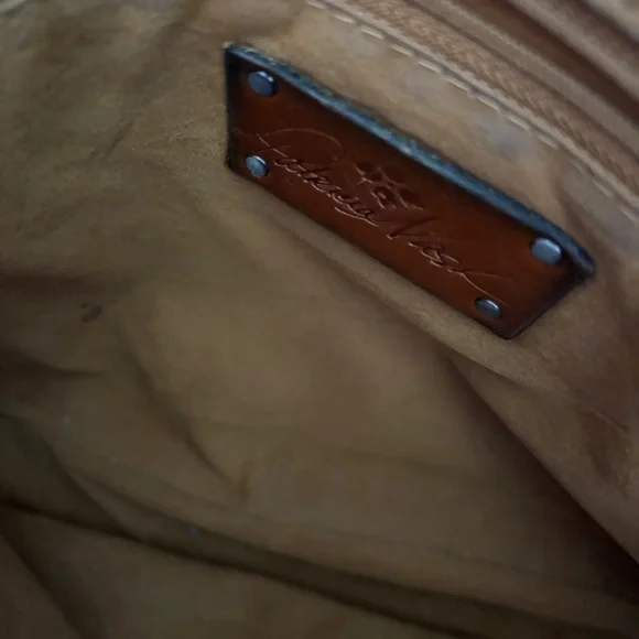 Patricia Nash Black Moretto
Shopper Italian Leather
Handbag - Picture 13 of 14